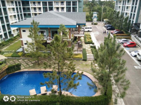 Pine Suites Tagaytay 2BR Penthouse with Netflix and FREE parking